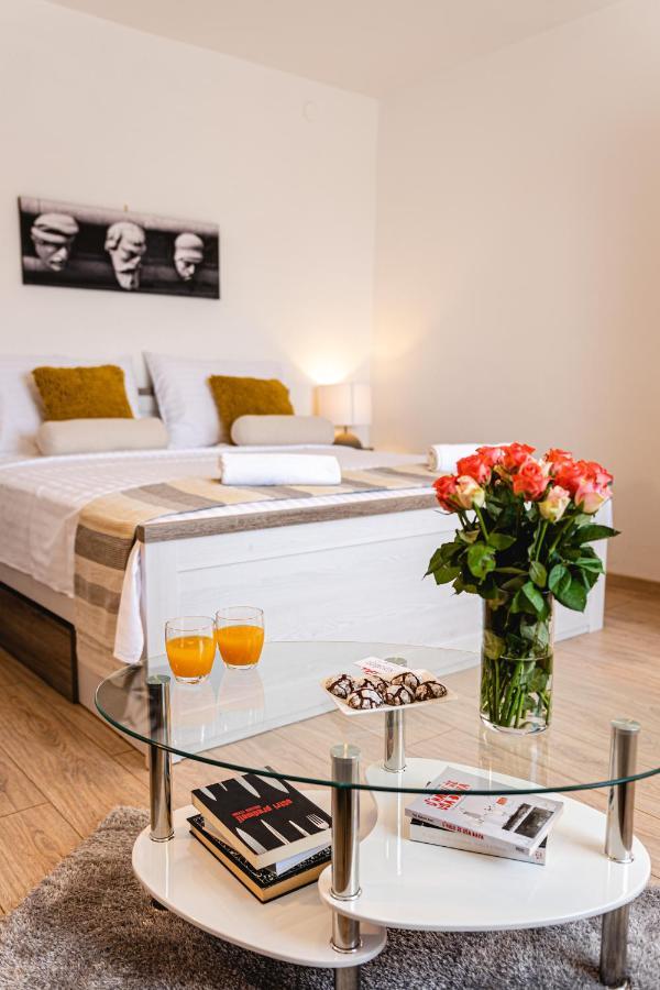 שיבניק Korallion Apartment מראה חיצוני תמונה