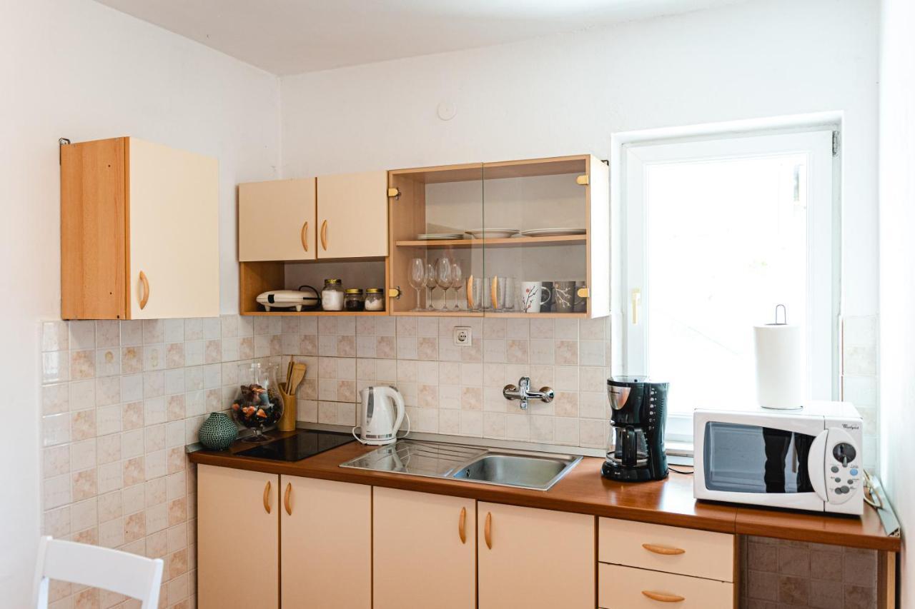 שיבניק Korallion Apartment מראה חיצוני תמונה
